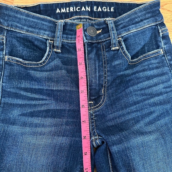 American Eagle (AE) Cropped Distressed Skinny Jeans - Size 00 (equivalent to 24) - Picture 6 of 7